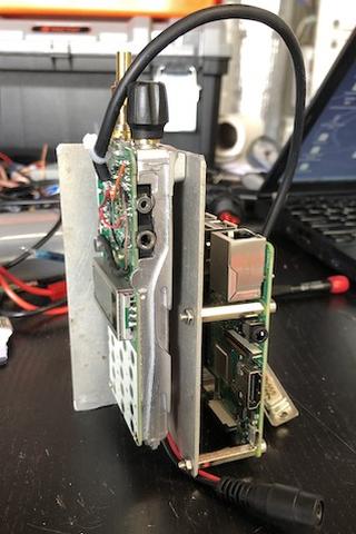 Baofeng and Rapberry Pi</br>at the heart of the Allstar node